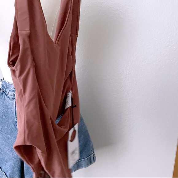 Lulu's Charlie Holiday Sahara One-Piece in Mauve - Picture 4 of 9